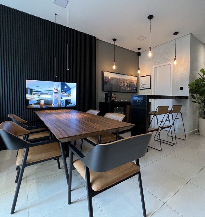 <strong><em>Escrit&oacute;rio</em><br />Saiba mais sobre nossa hist&oacute;ria</strong>