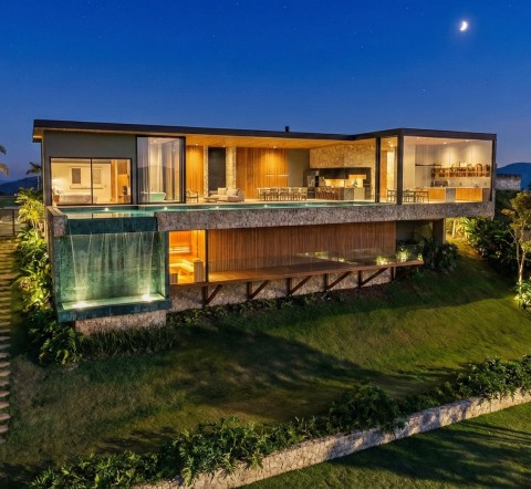 <strong>House GE</strong>